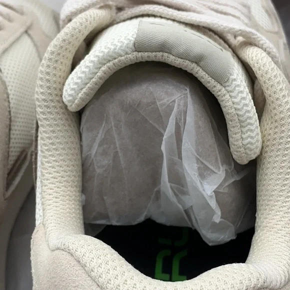 KURU APOGEE Retro Sand-Ecru Athletic Shoes size 8M - Picture 8 of 13